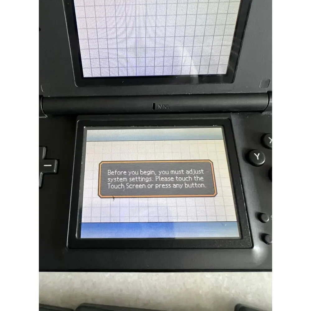 Nintendo DS Lite Red Tested + 8 GBA Games Bundle Finding Nemo Scooby Doo